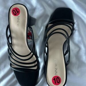 Nine West Black sandals in size 10